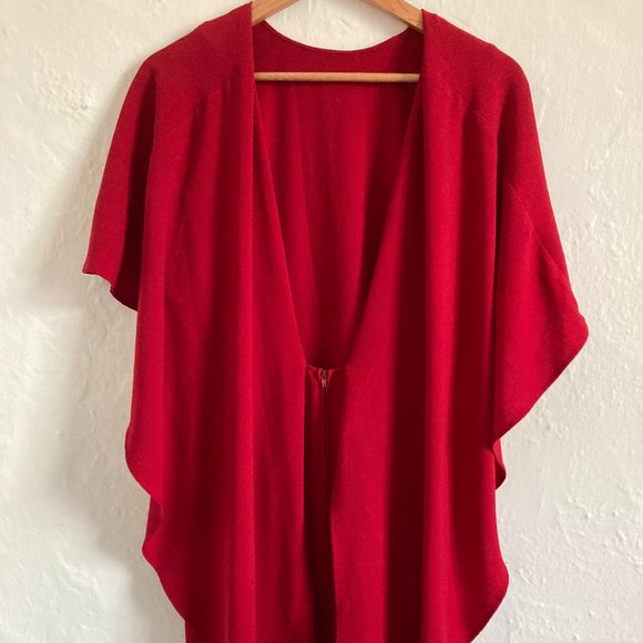 Guess Firetruck Red Sheath Cocktail Dress with Cape Sz M - Picture 3 of 3
